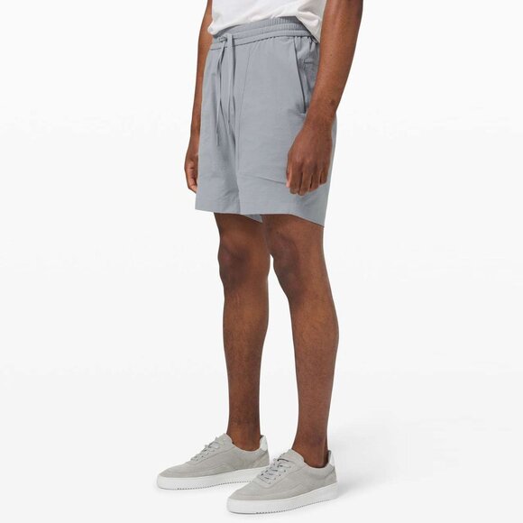 LULULEMON Bowline Short 8" *Ripstop Rhino Grey Small Size - Picture 1 of 9